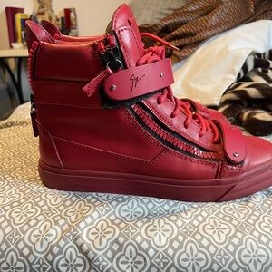 Giuseppe Zanotti men’s sneakers red color size 40